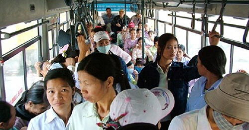 Kinh nghiệm đi xe bus tân sinh viên cần lưu ý