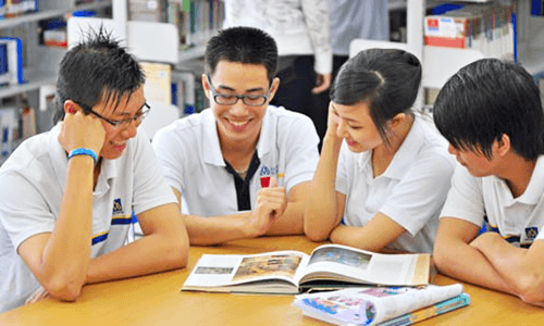 Với tân sinh viên việc học luôn cần được coi là ưu tiên hàng đầu Với tân sinh viên việc học luôn cần được coi là ưu tiên hàng đầu