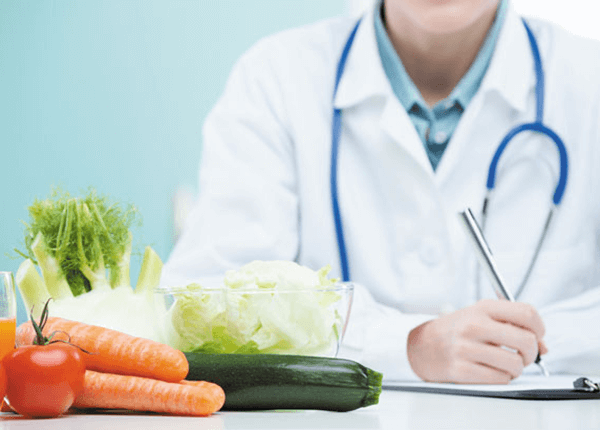 Điều dưỡng Sài Gòn tư vấn chế độ dinh dưỡng cho người sau đột quỵ Điều dưỡng Sài Gòn tư vấn chế độ dinh dưỡng cho người sau đột quỵ